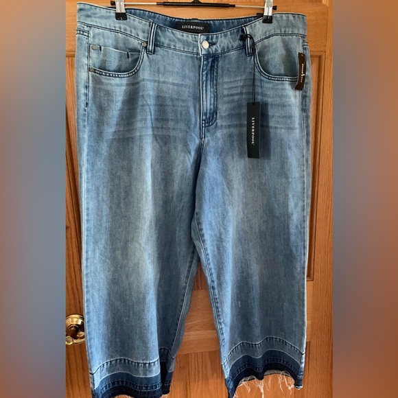 Liverpool High Waisted Wide Leg Cropped Jeans With Raw Frayed Hem Size 16/33 - Picture 2 of 10